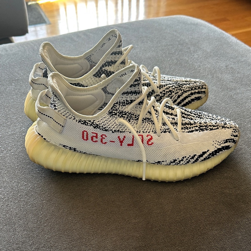 Yeezy Boost 350 V2 'Zebra' - White/Black with Red Stripe